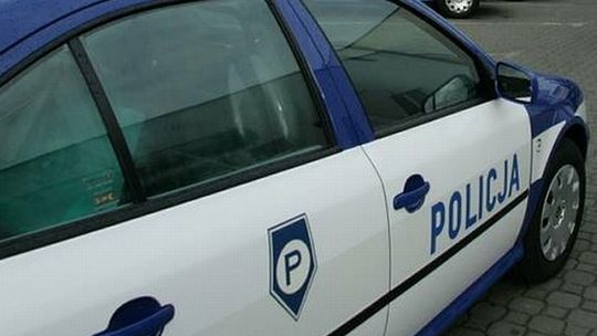 Oblał się czerwoną cieczą i wymyślił napad