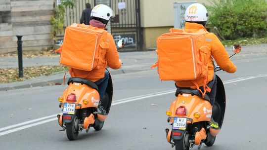 Obok zielonych, będą pomarańczowi. Poszukują pracowników