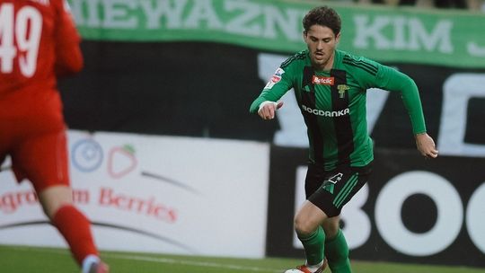 Obrońca pożegnał się z Górnikiem. Kolejny napastnik na testach Obrońca pożegnał się z Górnikiem. Kolejny napastnik na testach