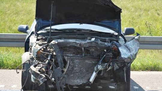 Obwodnica Piask: Pijana kobieta rozbiła citroena