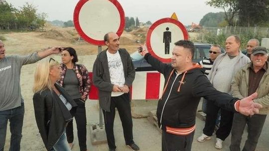 Obwodnica zamknęła ich w Tereszynie. "Firma padnie, 50 osób straci pracę"