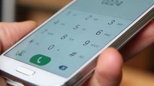 Ochronią przed drogimi sms-ami. Sejm uchwalił nowe przepisy