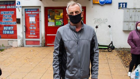 Od czwartku zakupy przez cały dzień nie dla każdego. Sklepy za to wydłużają godziny otwarcia