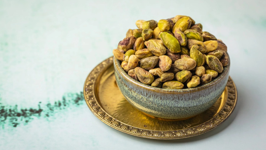 Od drzewa do tortu - podróż pistacji w świecie cukiernictwa