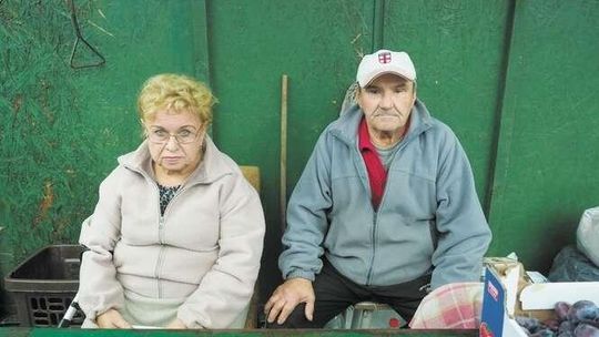 Od dwóch lat koczują na klatce schodowej. "Trzeba być uczciwym"