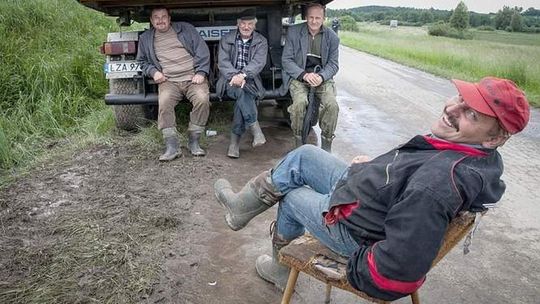 Od tygodnia protestują w Żurawlowie. Nie chcą poszukiwań gazu łupkowego