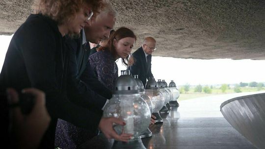 Oddali hołd tym, którzy zginęli na Majdanku. Ceremonia Pamięci podczas Lubliner Festival 2022