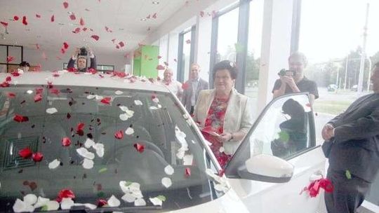 "Odjazdowa Loteria" Dziennika Wschodniego. Škoda Fabia już u pani Ireny
