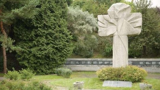 Odnowią zbiorową mogiłę więźniów Zamku Lubelskiego