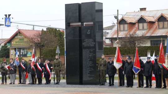 Odsłonili nowy pomnik. Pamięci 46 ofiar niemieckiej egzekucji