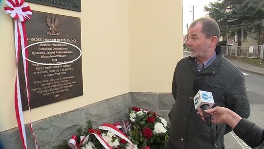 Odsłonili tablicę na 100-lecie odzyskania niepodległości. Niestety jest problem z jednym nazwiskiem