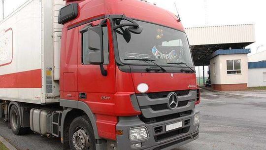 Odzyskano skradzioną ciężarówkę wartą 180 tys. zł