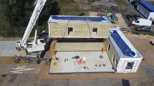 Ofensywa posterunkowa. Mundurowi trafią do lokali modułowych