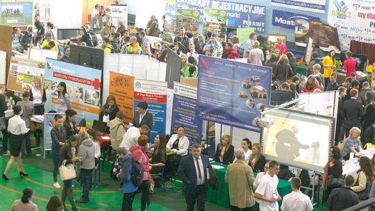 Oferty pracy na targach w Puławach. Nawet dla krasnoludków