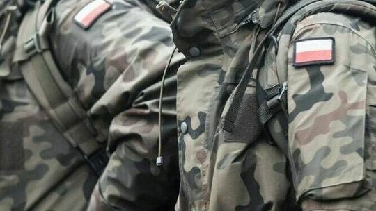 Oficer WOT w areszcie. Z jednostki wyprowadzili go w kajdankach