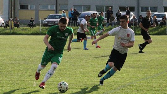 Ogniwo Wierzbica – Ruch Izbica 4:2, Unia Rejowiec zastopowała lidera i reszta wyników chełmskiej klasy okręgowej