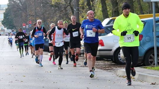Ogólnopolskie Biegi Niepodległości w Puławach [zdjęcia]