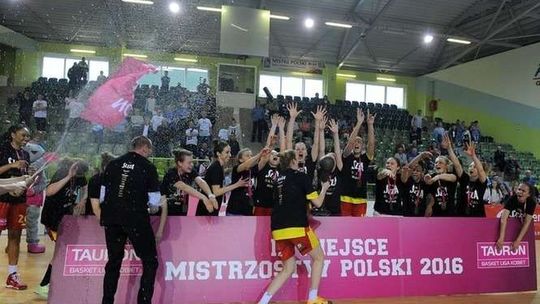 Ograły Pszczółki, mają medale