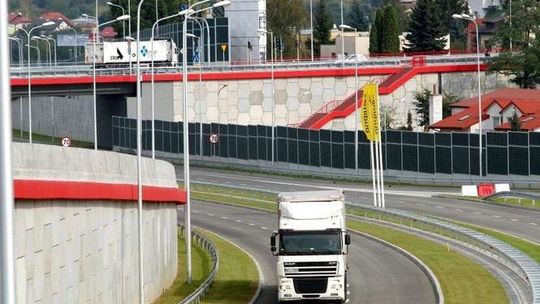 Ograniczą wjazd tirów do Lublina? Jest projekt organizacji ruchu ciężarówek (SONDA)