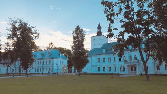 Ogród, historia i turyści. Tak się zmienia Park Radziwiłłowski w Białej Podlaskiej