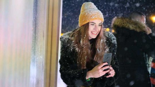 Ogromna kula koło zamku, a w niej McDonald's. Zajrzeliśmy do środka [zdjęcia, wideo]