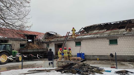 Ogromne straty po pożarze. Młody rolnik potrzebuje pomocy 