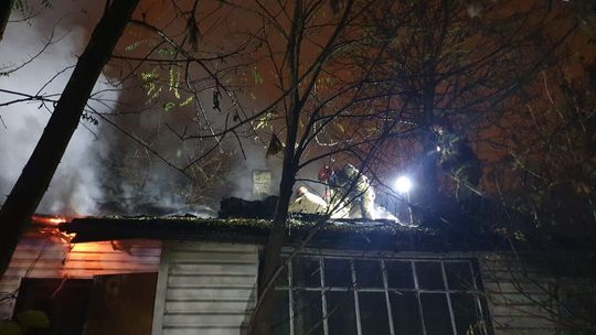 Ogromny pożar pustostanu w Lublinie. W środku byli bezdomni 