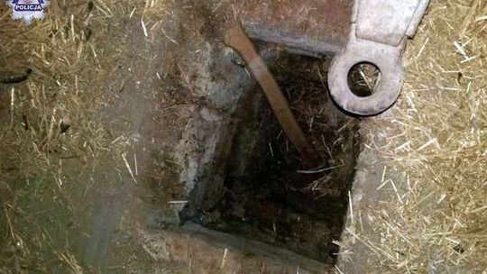 Ojciec zamordował syna siekierą w drugi dzień świąt. Pomagać miał brat ofiary