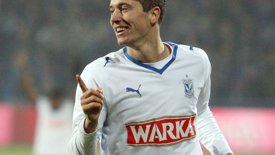 Okienko transferowe: Miliony, kiełbasa i worek piłek