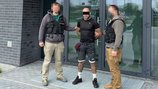 Okradł dziewczynę grającą na ukulele w Bramie Krakowskiej