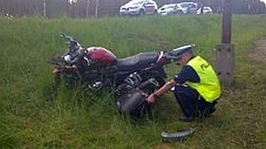 Okuninka: Motocyklista zginął w wypadku. Policja szuka kierowcy audi