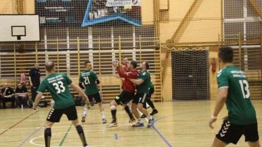 Olimpia Piekary Śląskie – AZS AWF 32:28. Postawili się liderowi