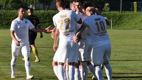 Olimpiakos Tarnogród – Grom Różaniec 0:1. Udany powrót trenera na stare śmieci
