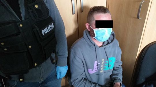 Omamił kobietę z Lublina. „Policjant" wpadł na Starym Mieście 