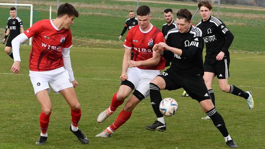 Omega Stary Zamość – Unia Hrubieszów 1:1. Ruszyła runda wiosenna zamojskiej klasy okręgowej