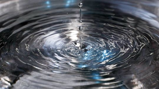 \"Opłata deszczowa\". Włodawianie zapłacą za deszczówkę