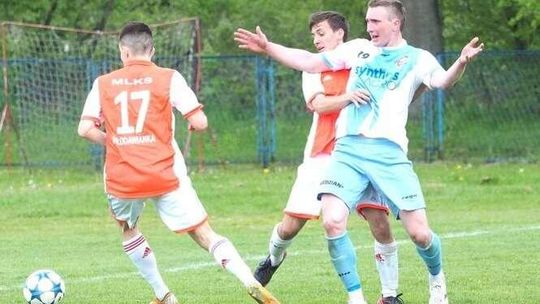 Opolanin ucieka przed spadkiem, wyniki czwartej ligi