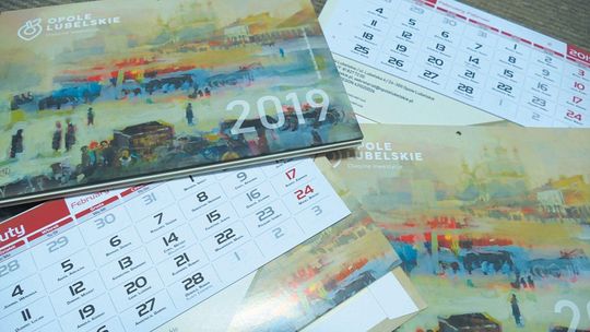 Opole Lubelskie, Łęczna: Zapraszają po darmowe kalendarze