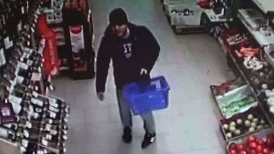 Opole Lubelskie: Ukradli alkohol. Złodziei szuka policja