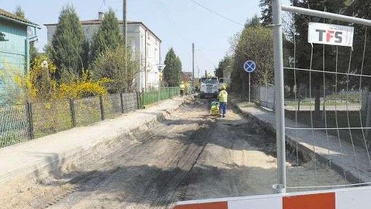 Opole Lubelskie: Ulica Popijarska z kanalizacją
