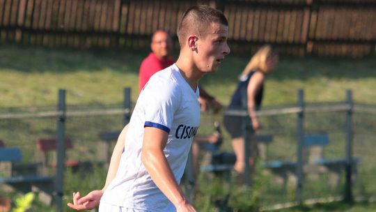 Orion Niedrzwica – KS Cisowianka Drzewce 1:1. Strata już na starcie pościgu