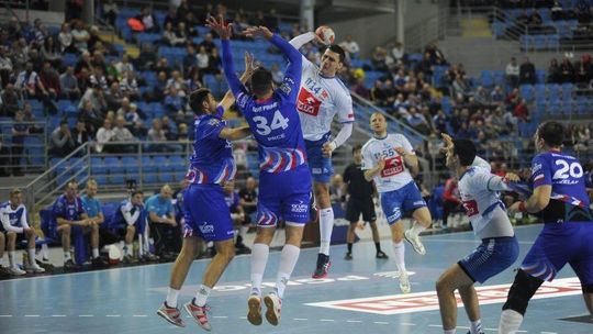 Orlen Wisła Płock – Azoty Puławy 28:17. Z planu znów wyszły nici