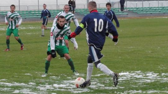 Orlęta II - Dwernicki 5:0, Grom - LZS Dobryń 3:1