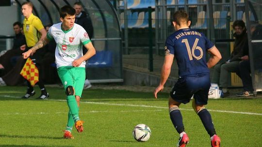 Orlęta Spomlek – Avia 1:1. Trzy poprzeczki, dwa gole i po jednym punkcie
