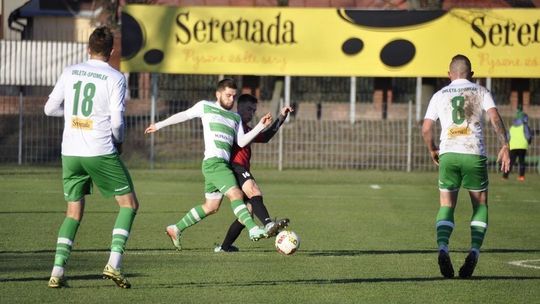 Orlęta Spomlek wracają do treningów. Kosmetyczne zmiany w kadrze