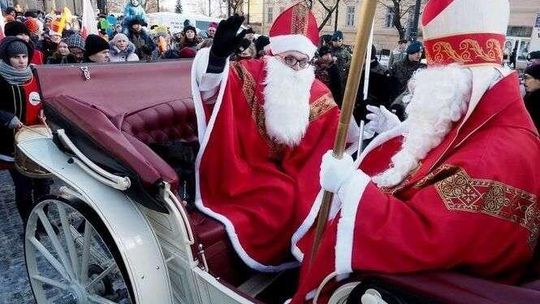 Orszak Św. Mikołaja w sobotę. Dziś zaświeci świąteczna iluminacja w Lublinie