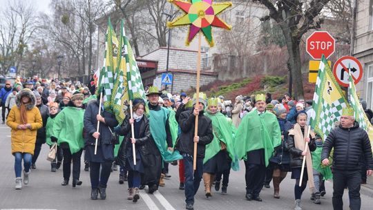 Orszak Trzech Króli w Chełmie. Uroczysty pochód zakończony wspólnym kolędowaniem [zdjęcia]