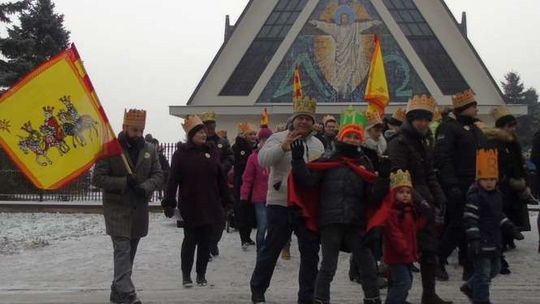 Orszak Trzech Króli w Tomaszowicach (zdjęcia)