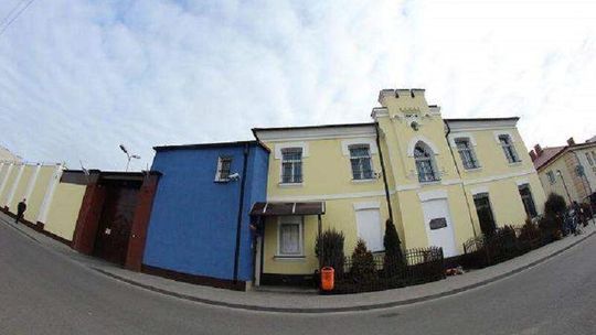 Osadzeni z bialskiego więzienia pracują w firmie budowlanej 