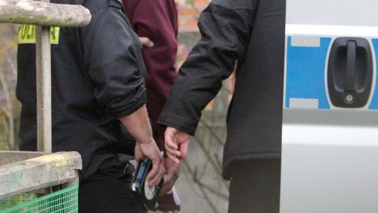 Ośmiu policjantów oskarżonych o wymuszanie zeznań. Bili i zastraszali?